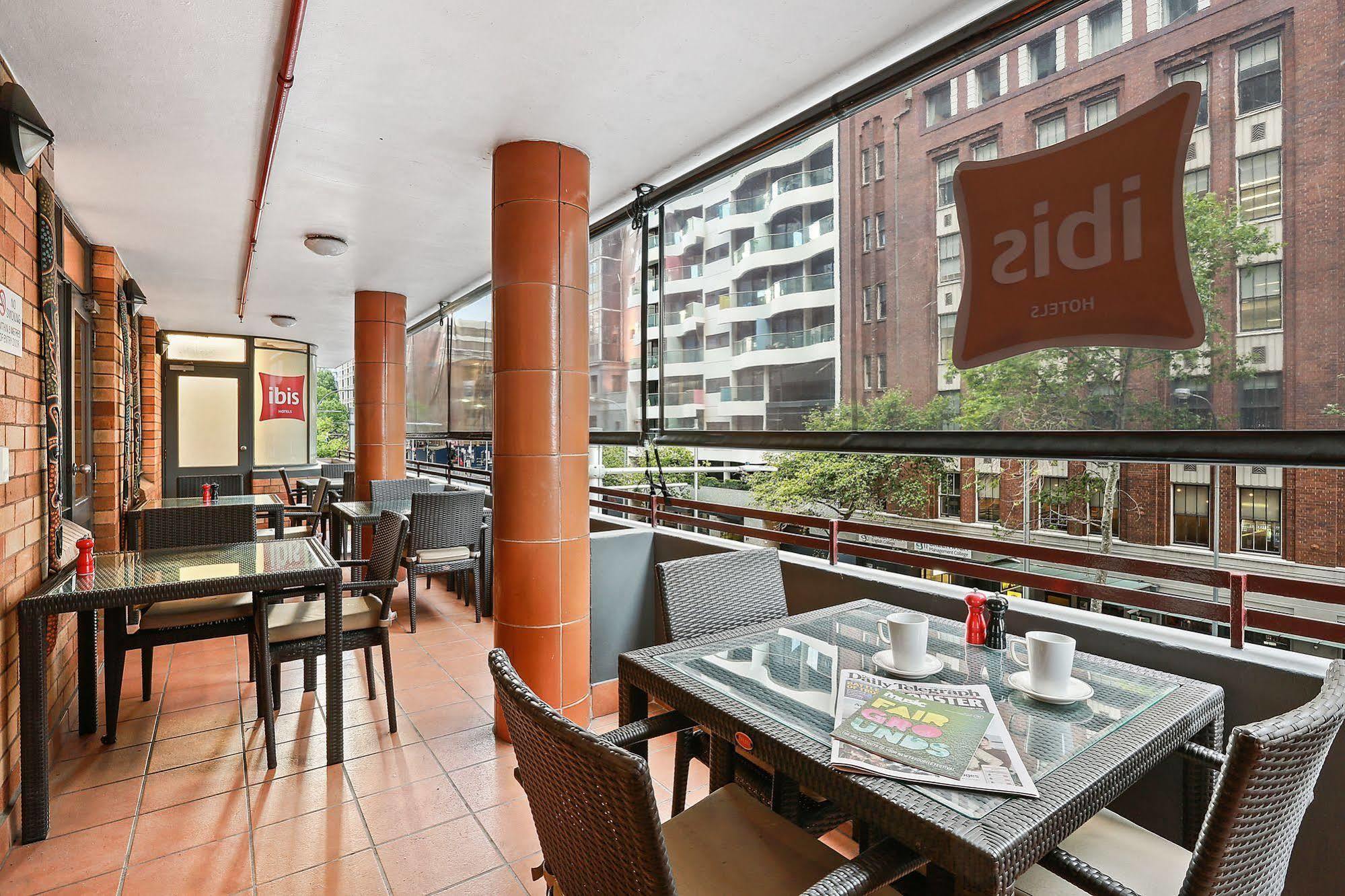 Hotel Ibis Sydney World Square Exterior foto